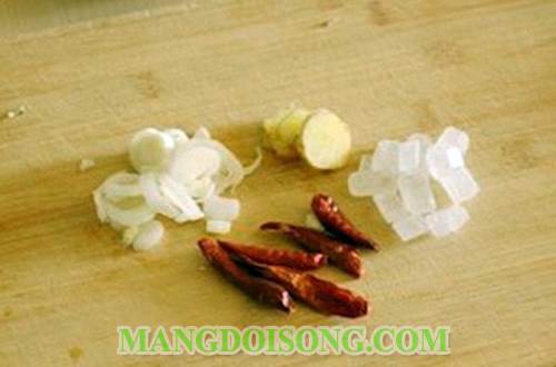 Cách làm trứng cút kho sốt tương ngon bổ rẻ cho mọi người mọi nhà trông rất hấp dẫn và lạ miệng 2