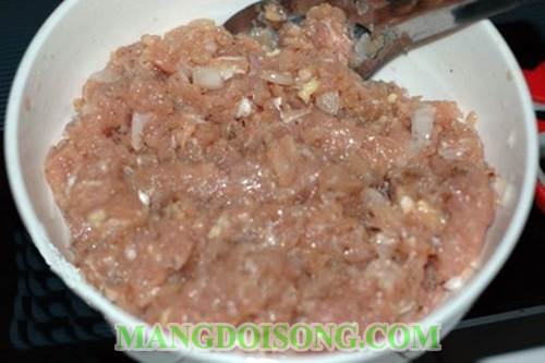 Cách làm trứng tráng nấm hương thịt gà ngon đơn giản nhiều chất dinh dưỡng cho bữa cơm gia đình 2