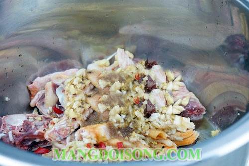 Cách làm vịt nấu măng khô ngon đúng điệu theo phương pháp truyền thống ăn vào nhớ mãi 2