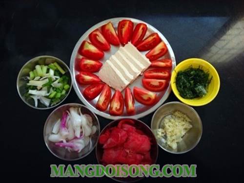 Cách nấu canh cà chua đậu hủ thịt bò ngon đẹp mắt sang trọng như nhà hàng cho bữa cơm gia đình thêm ngon 1