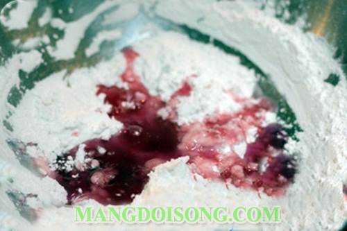 Cách nấu chè đậu ngự trân châu ngon với những hạt trân châu tím đẹp mắt tự tay mình làm 3