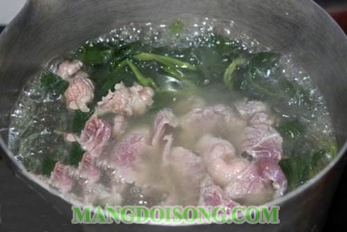 Cách nấu miến dong thịt bò rau muống ngon cho bữa điểm tâm sáng cả nhà ngon ngất ngây 5