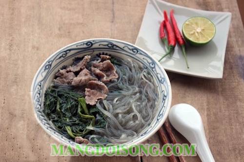 Cách nấu miến dong thịt bò rau muống ngon cho bữa điểm tâm sáng cả nhà ngon ngất ngây 6