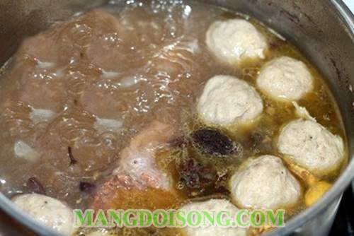 Cách nấu phở bò bò viên nạm bò ngon đơn giản ngay tại nhà cho cả nhà ăn mê say mà không phải đi mua ngoài tiệm 6