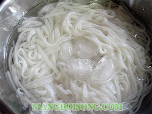 Cách nấu phở bò chay ngon thơm nồng đúng điệu như thưởng thức trong nhà hàng chay 4