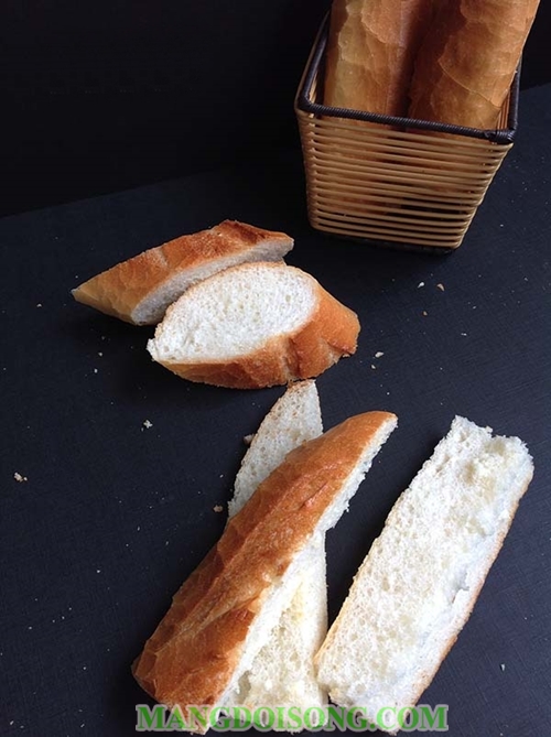 Bánhmỳ cách làm bánh mì bơ tỏi bằng lò vi sóng 3