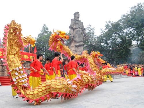 Các lễ hội ở Việt Nam mừng xuân lớn mà bạn nên đi trong tháng giêng 3