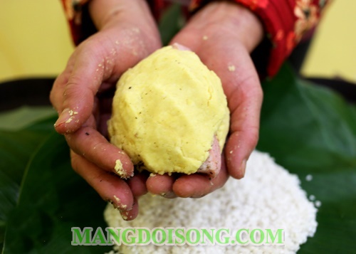 Cách gói bánh chưng đẹp ngon ngày tết không dùng khuôn bảo quản được lâu không hỏng 10