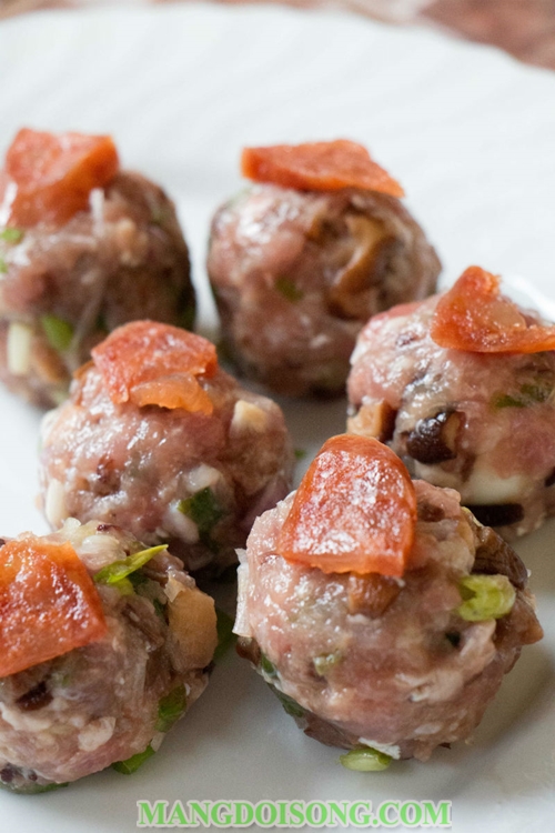 Cách làm bánh bao chiên nhân thịt ngon đúng điệu tại nhà 6