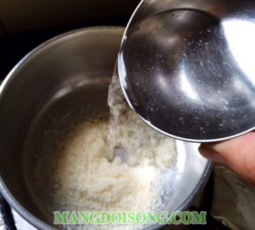 Cách làm bánh bò thơm ngon từ cơm nguội cho mọi người thưởng thức vừa thú vị vừa tiết kiệm 2