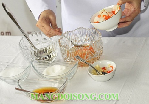 Cách làm bánh gối ngon nhân thịt đơn giản đặc sản Hà Nội 7
