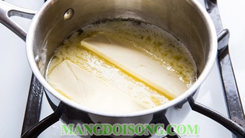 Cách làm bắp rang bơ thơm ngon như mua trong rạp chiếu phim để lâu không bị ỉu 2