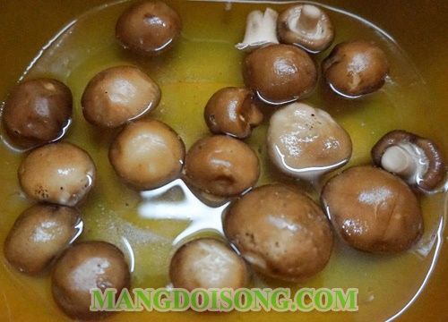 Cách làm đậu hủ non sốt nấm đông cô món chay ngon lạ cho ngày rằm 2
