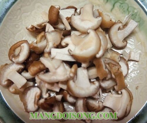 Cách làm đậu hủ non sốt nấm đông cô món chay ngon lạ cho ngày rằm 4