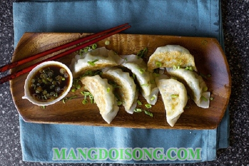 Cách làm há cảo chay măng tây đậu hủ thơm ngon hấp dẫn cho ngày đầu tháng 8