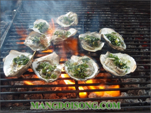 Cách làm hàu nướng mỡ hành thơm ngon đúng điệu dùng làm món nhậu ngon mà ai cũng thích 4