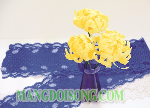 Cách làm hoa cúc đại đóa handmade đơn giản làm vật trang trí hay quà tặng nhiều ý nghĩa cho cung Bọ Cạp 8