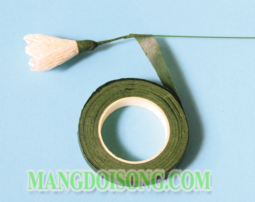 Cách làm hoa cúc dại handmade đẹp đơn giản tại nói lên sự trong trắng ngây thơ cho nàng Xử Nữ 5