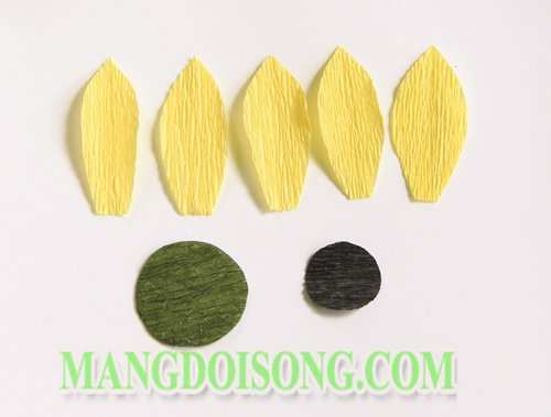Cách làm hoa Hướng Dương handmae đẹp đơn giản tại nhà biểu tượng của tình yêu thủy chung cho cô nàng cung Sư Tử 2