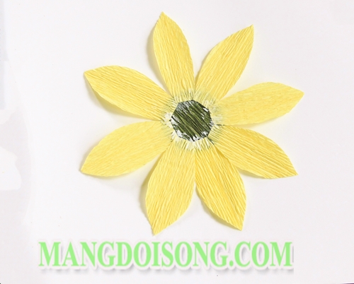 Cách làm hoa Hướng Dương handmae đẹp đơn giản tại nhà biểu tượng của tình yêu thủy chung cho cô nàng cung Sư Tử 3