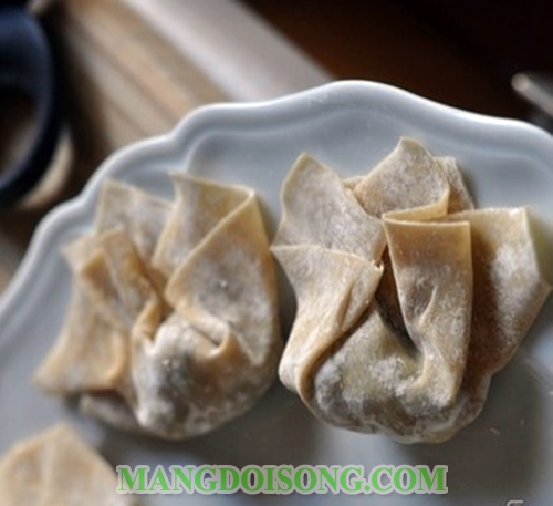 Cách làm hoành thánh tôm chiên thơm ngon giòn rụm ngon ngất ngây đẹp mê say 7