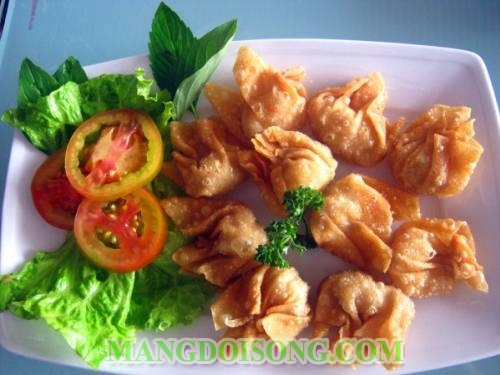 Cách làm hoành thánh tôm chiên thơm ngon giòn rụm ngon ngất ngây đẹp mê say 9