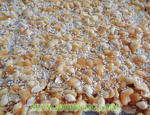Cách làm kẹo lạc ngon đơn giản tại nhà cho ngày tết bảo quản được lâu 8