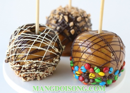 Cách làm kẹo táo ngày Halloween 31/10 ngon đẹp mắt mang nhiều ý nghĩa cho tục lệ Trick or treat 6