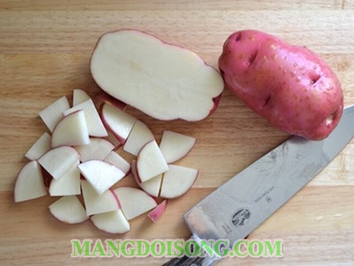 Cách làm khoai tây xào đậu đũa ngon cho bữa cơm gia đình thêm phong phú 1