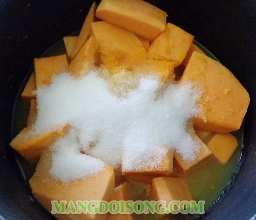 Cách làm mứt bí đỏ ngon dẻo thơm cho ngày tết 2
