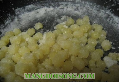 Cách làm mứt hạt sen tươi ngon tại nhà cho ngày tết bảo quản được lâu an toàn vệ sinh 7