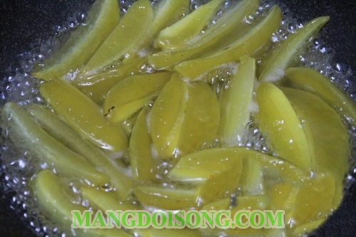Cách làm mứt khế chua xanh ngon cho ngày tết 5