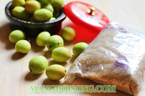 Cách làm mứt táo ta ngon màu đỏ tươi đẹp mắt cho ngày tết 1