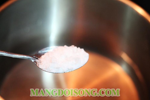 Cách làm mứt táo ta ngon màu đỏ tươi đẹp mắt cho ngày tết 4