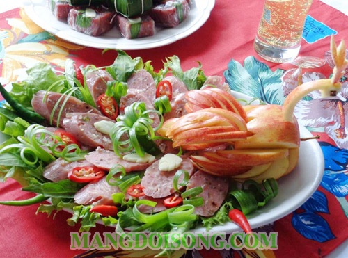 Cách làm nem chua ngon tại nhà để ăn tết biếu người thân an toàn hợp vệ sinh 11