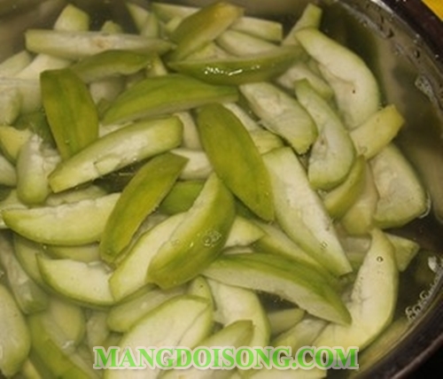 Cách làm ô mai cóc gừng ngon nồng vị dùng để ăn vặt giải cảm trị ho ngày giao mùa 3