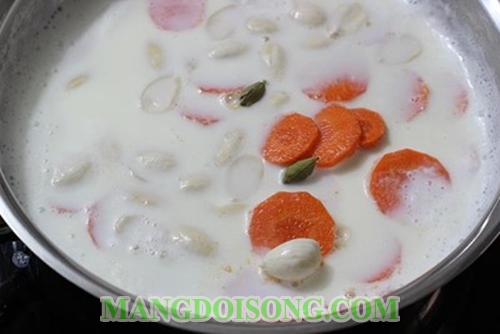 Cách làm sinh tố cà rốt hạnh nhân thơm ngon ngọt mát rất tốt cho sức khỏe 6