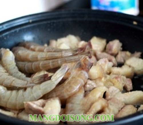 Cách làm tôm thịt rim mật ong thơm ngon đúng điệu cho bữa cơm gia đình thật thú vị 6