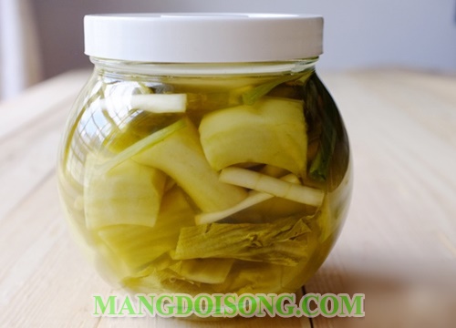 Cách muối dưa cải ngon chua vàng giòn không chất bảo quản đơn giản tại nhà cho ngày tết 5