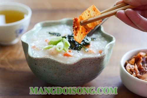 Cách nấu cháo tôm hàn quốc thơm ngon giàu dưỡng chất cho bé yêu và mẹ bầu 8