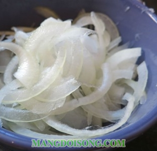 Cách nấu cơm gà hội an ngon đúng điệu theo phương pháp truyền thống của người hội an xưa 5