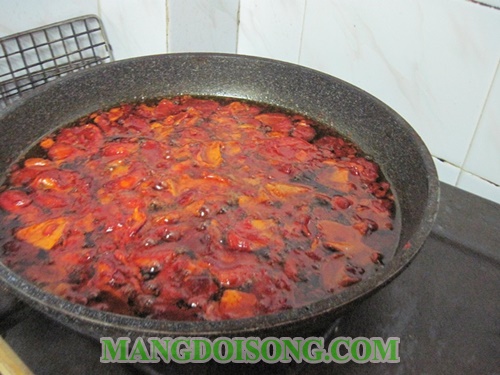 Cách nấu dầu gấc tại nhà nguyên chất với dầu dừa đơn giản dùng làm đẹp hoặc bổ sung vi chất cho bé 6