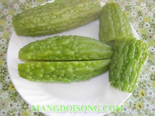 Cách nấu khổ qua nhồi thịt ngon không đắng xanh tươi đẹp mắt ngày tết2