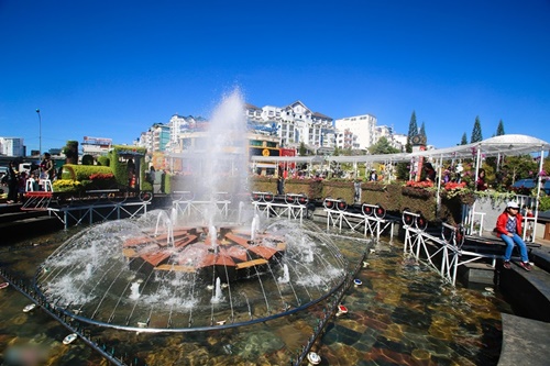 Festival hoa Đà Lạt 2015 đẹp rực rỡ độc đáo hấp dẫn cho kỳ nghỉ tết dương lịch 5