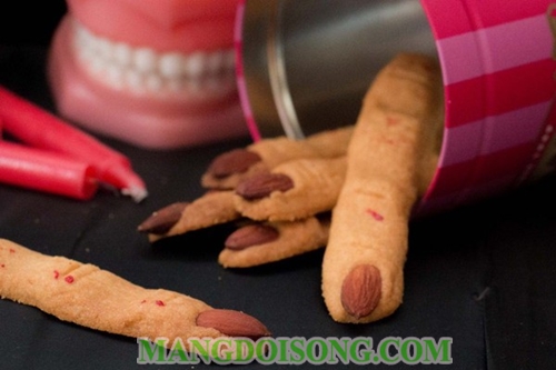 Món ngon Halloween bánh ngón tay kì quái mà rất ngon với cách làm đơn giản 8