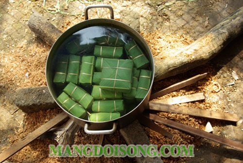 Cách gói bánh chưng vuông đẹp không cần khuôn để cúng giỗ tổ Hùng Vương 5