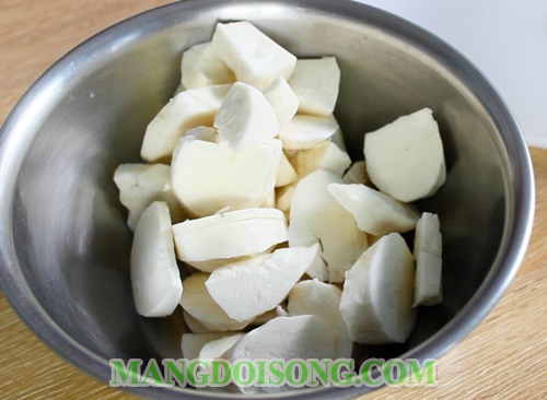 Cách làm bánh cay khoai mì ngon ấm áp ngày đông lạnh giá 3