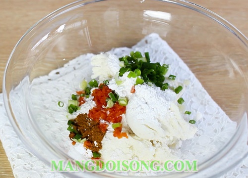 Cách làm bánh cay khoai mì ngon ấm áp ngày đông lạnh giá 7