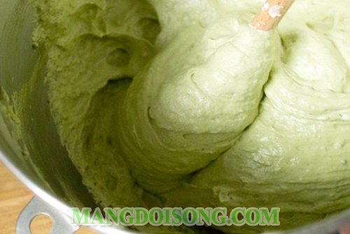 Cách làm bánh cupcake trà xanh bằng lò vi sóng dùng làm quà tặng handmade 8/3 ý nghĩa 10