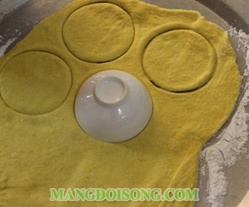 Cách làm bánh gối ngon giòn tan đúng chuẩn theo công thức của người Hà Nội 9